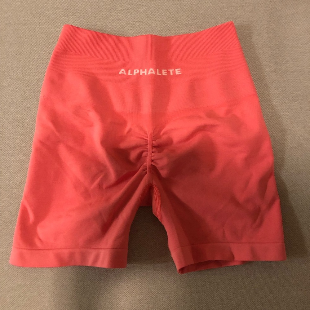 Alphalete amplify shorts